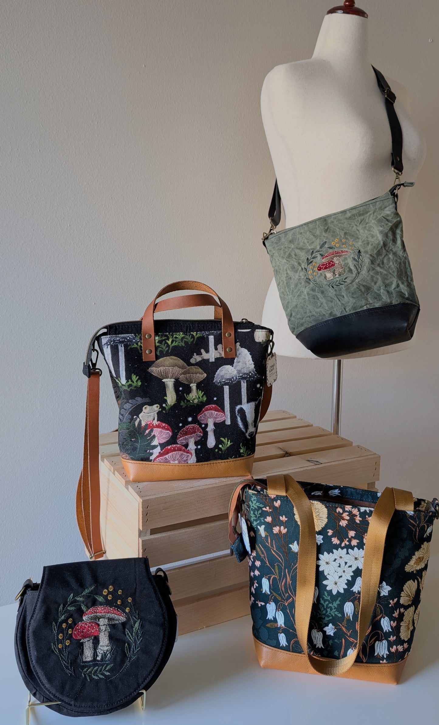 Willow Waxed Canvas Crossbody - Sage Mushroom
