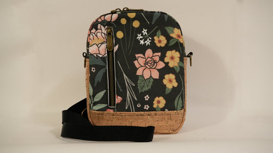 Pebble - Maya Floral with Black Straps