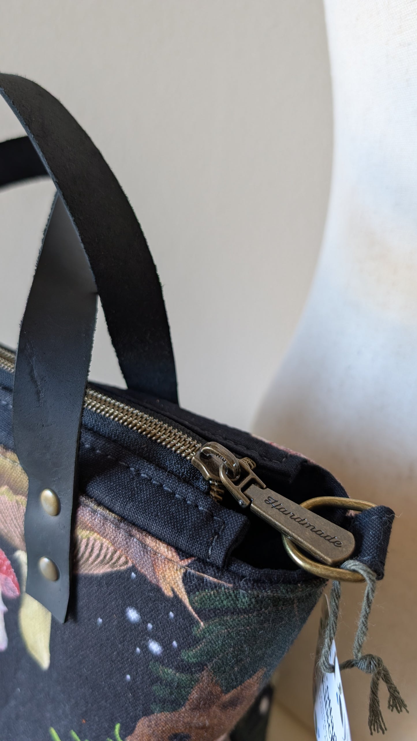 Fletcher Handbag with crossbody strap - Black