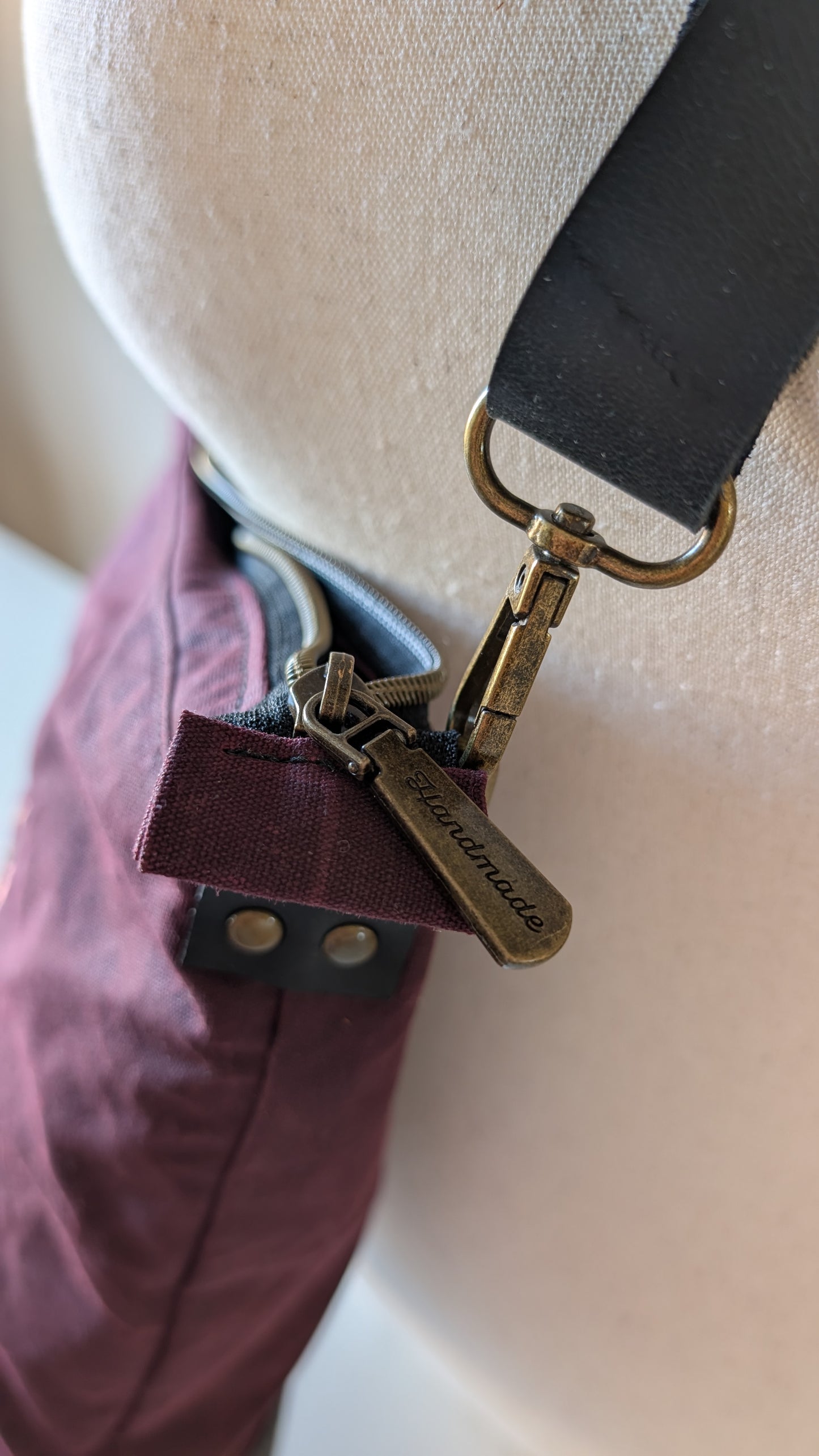 Willow Waxed Canvas Crossbody - Queen Bee