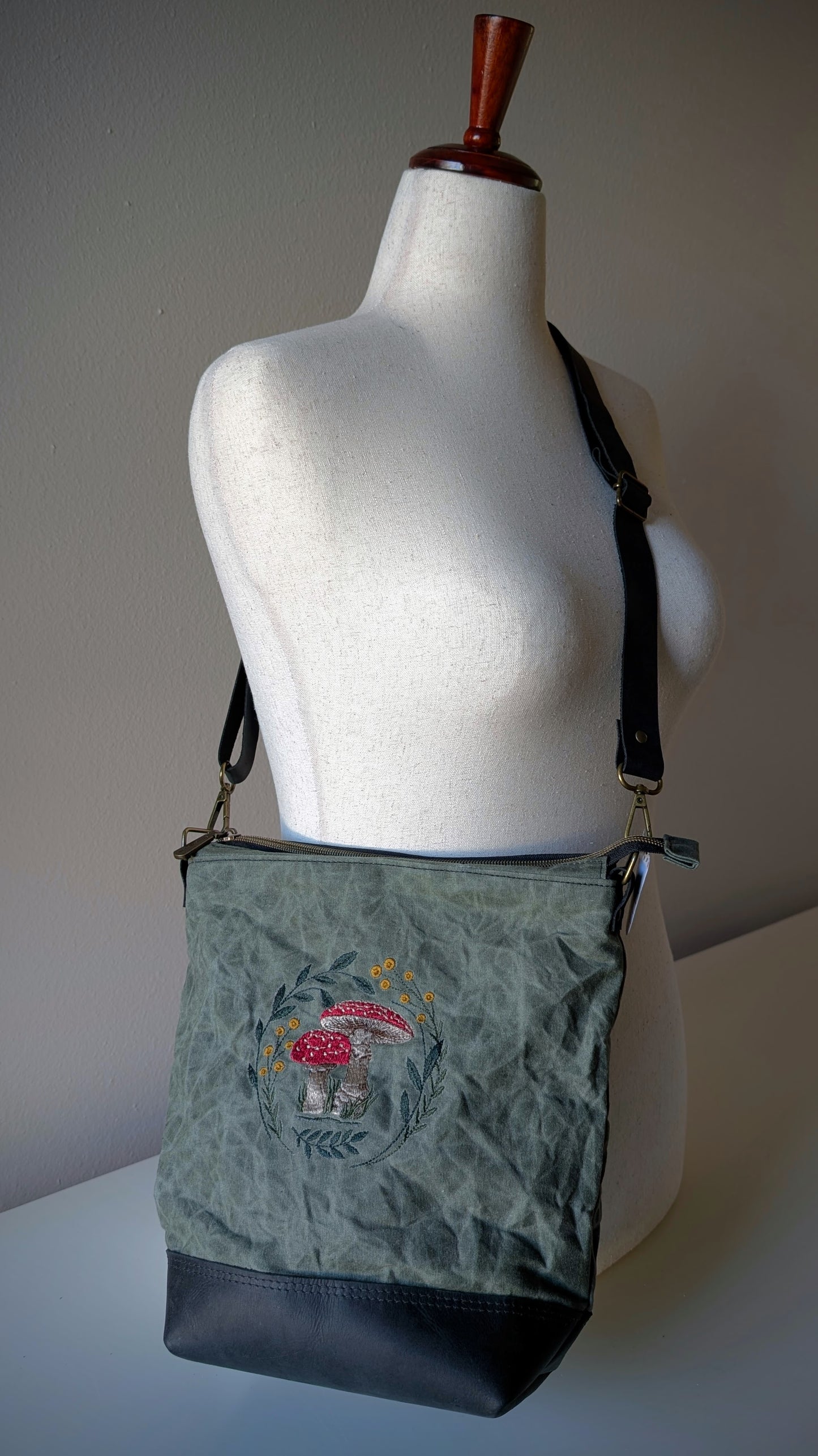 Willow Waxed Canvas Crossbody - Sage Mushroom