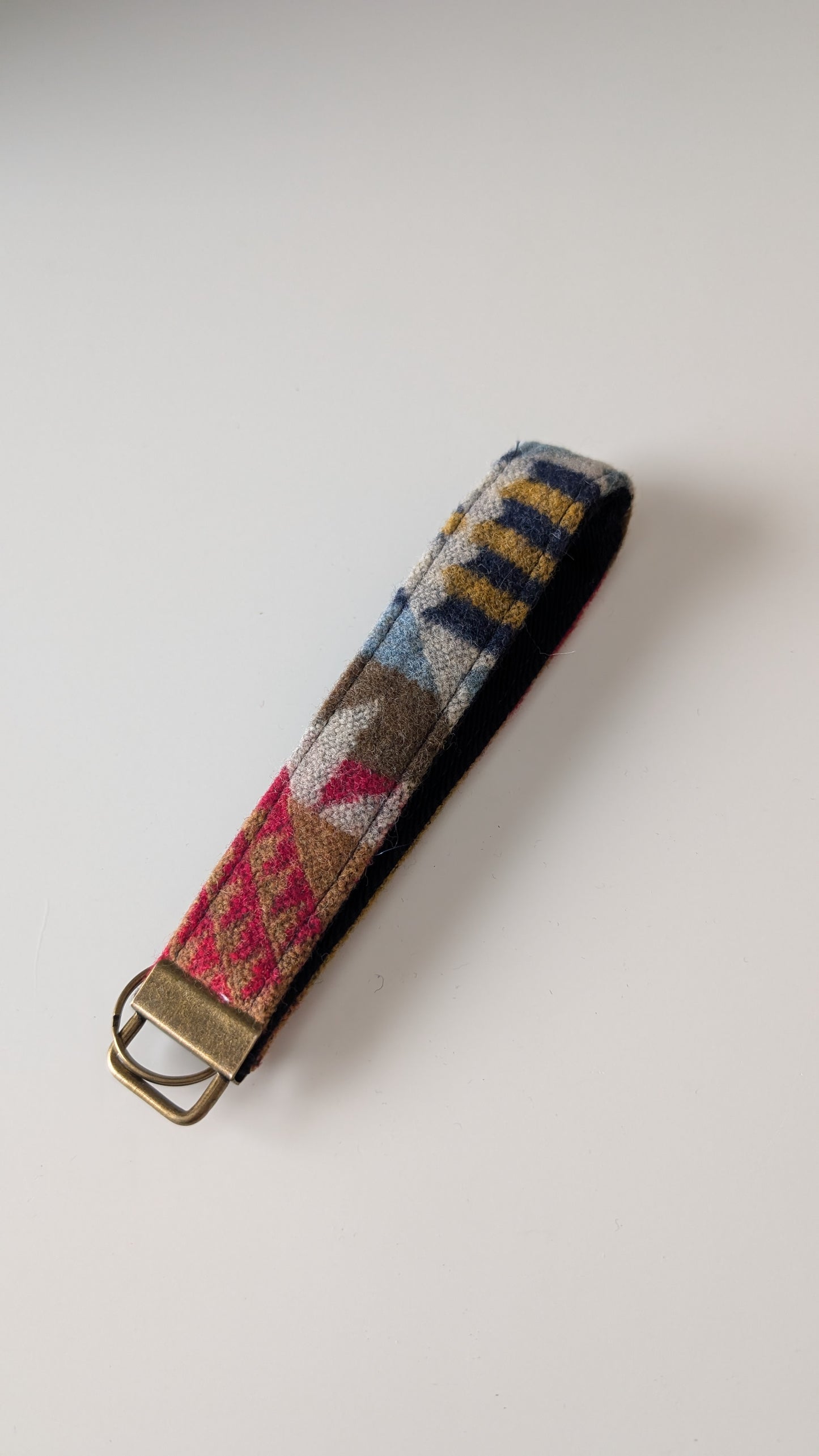 Keychain Wristlet in Pendleton Wool ® - Short Style 3