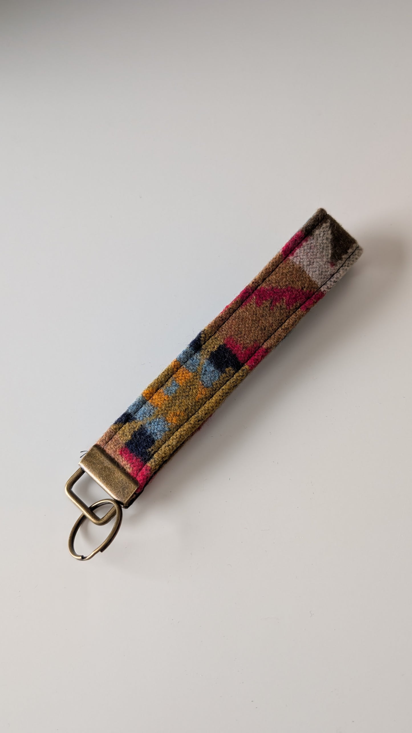 Keychain Wristlet in Pendleton Wool ® - Short Style 5