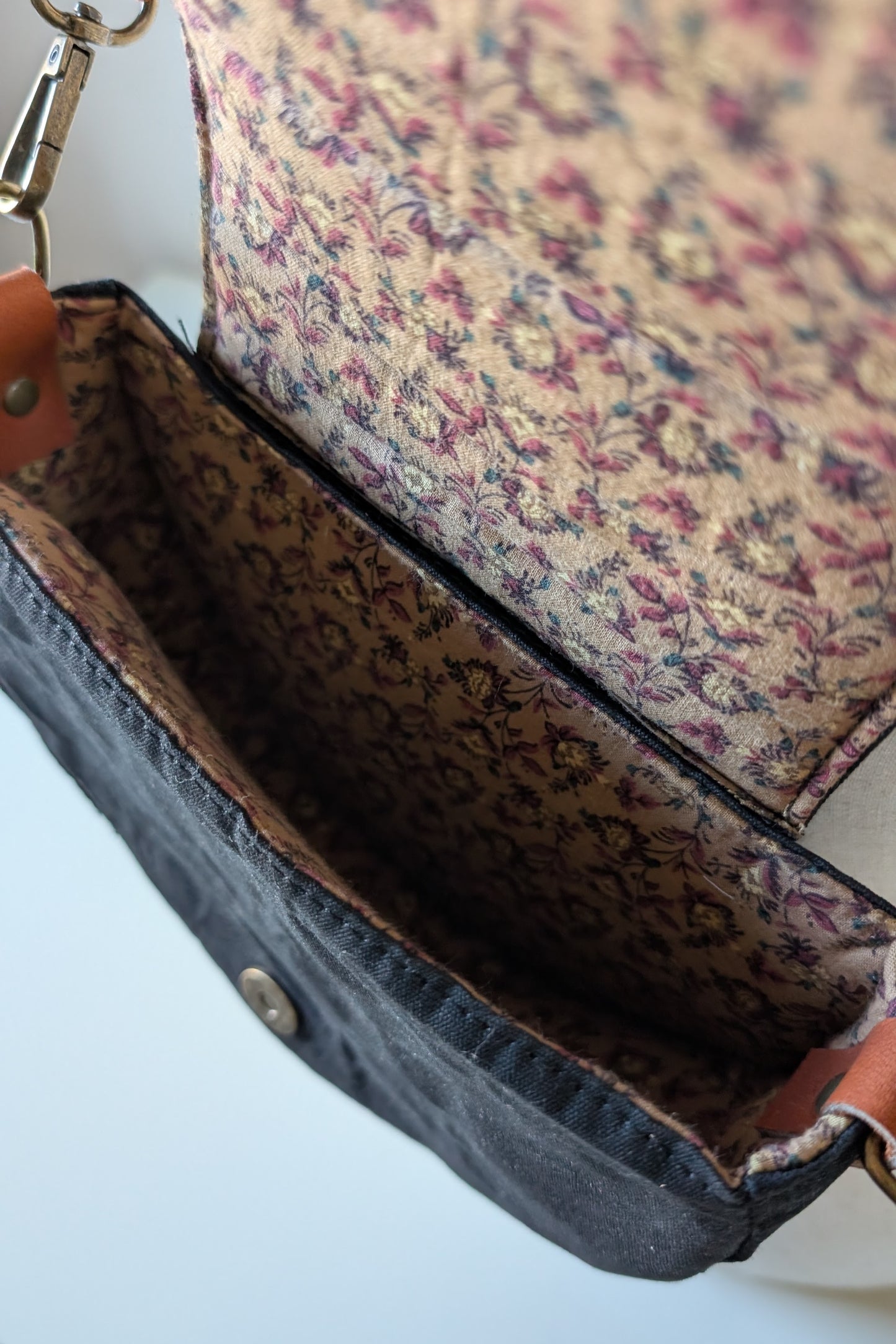 Hattie Saddle Bag - Moth