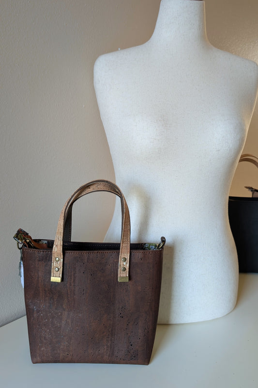 Lisbon Handbag in Chocolate & Monarchs