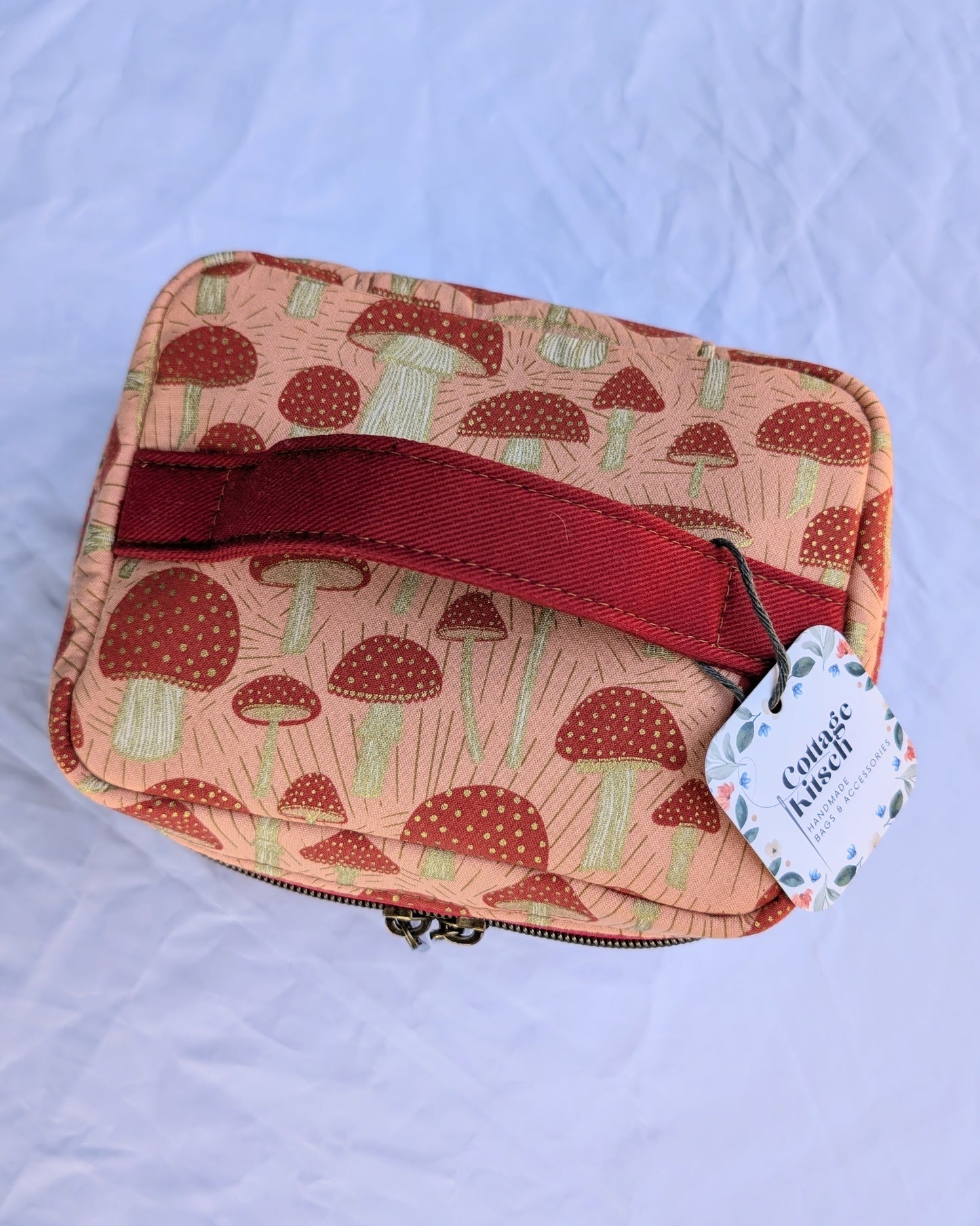 Metallic Mushroom Train Case