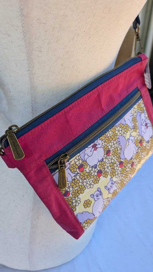 Psychadelic Squirrels - Devon Crossbody