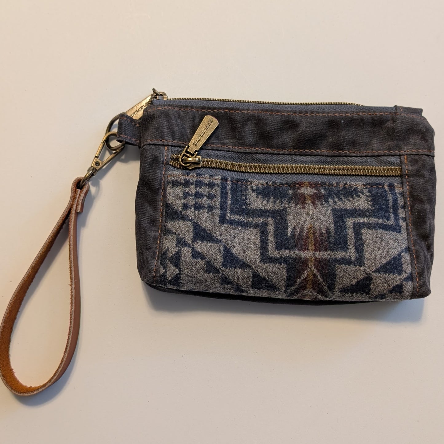 Devon Wristlet -Grey Pendleton Wool ® Slate
