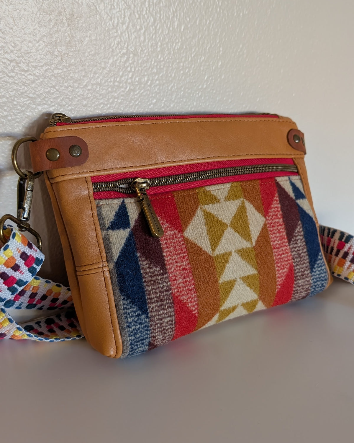 Leather Devon Crossbody - Smith Rock Bright