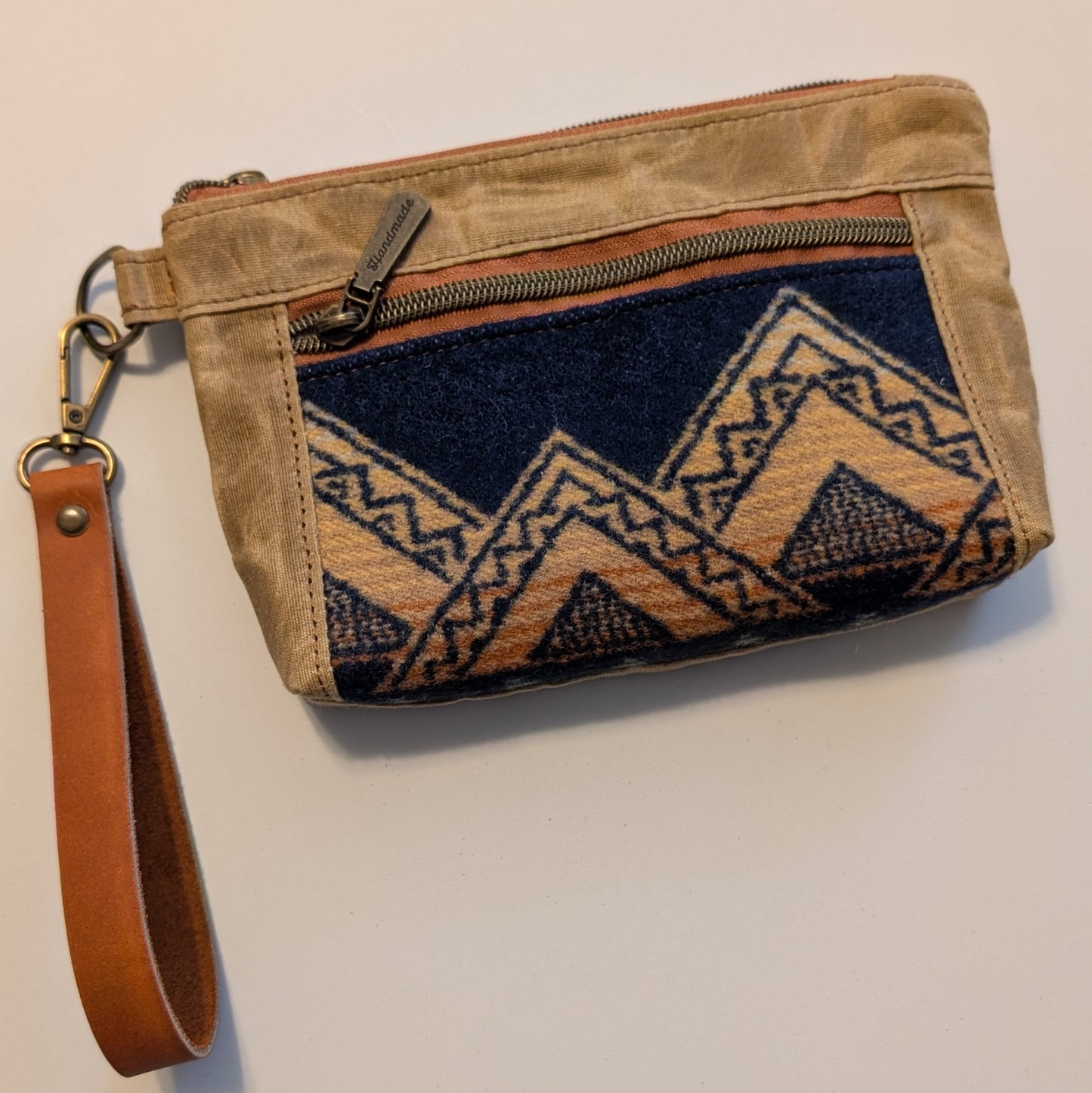 Devon Wristlet -Pendleton Wool ® Whiskey Mountains