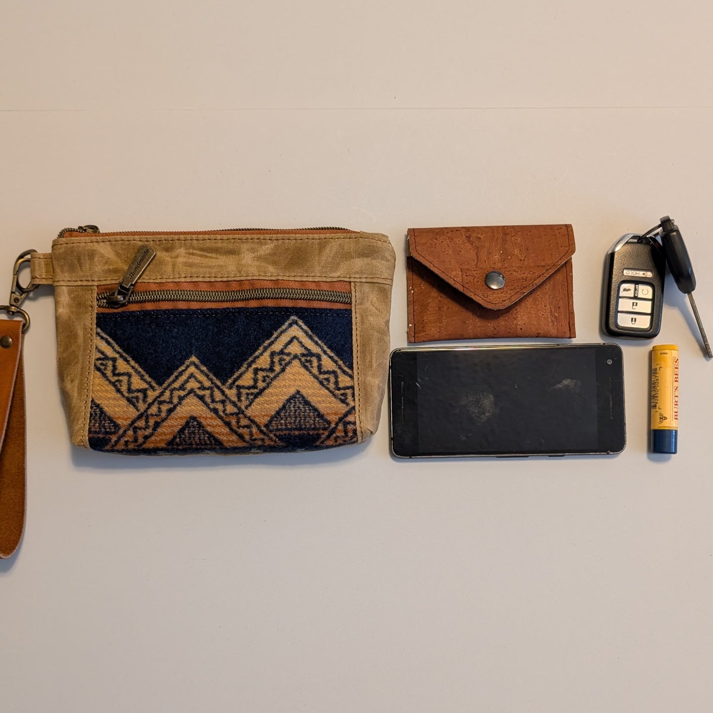 Devon Wristlet -Pendleton Wool ® Whiskey Mountains