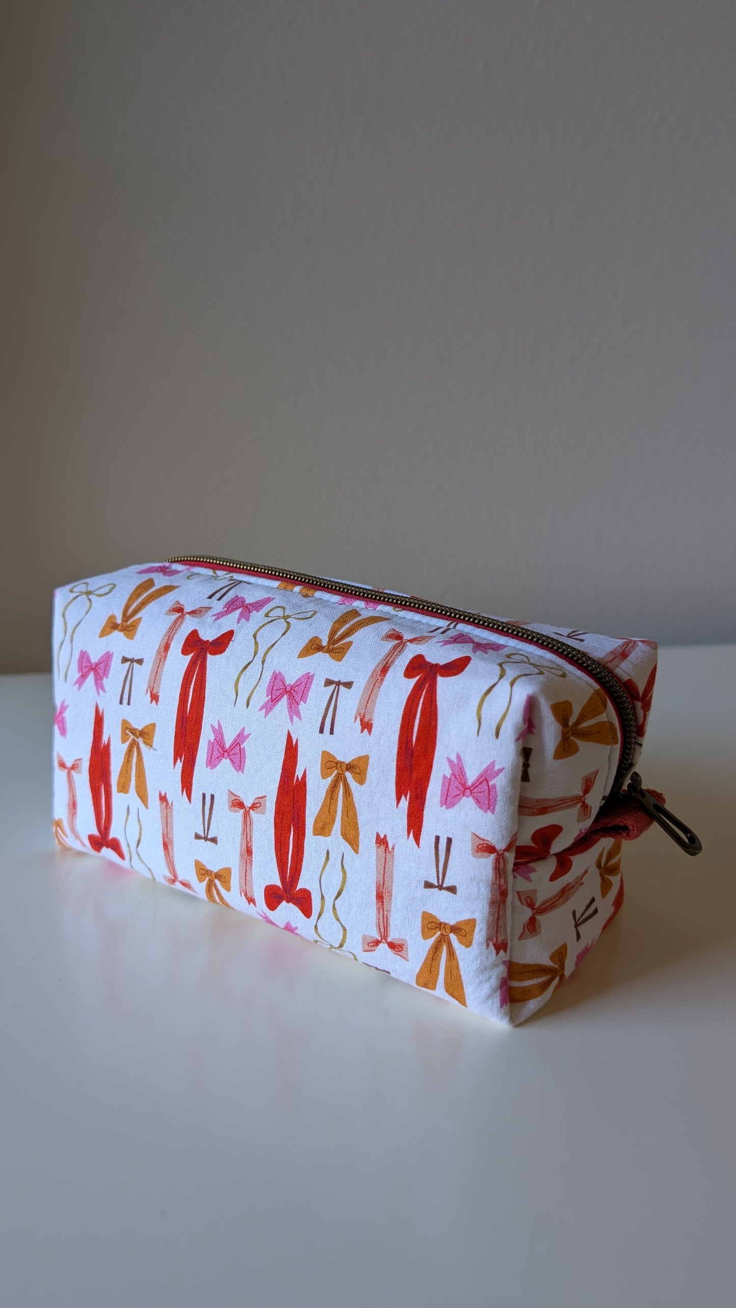 Boxy Bag Bows