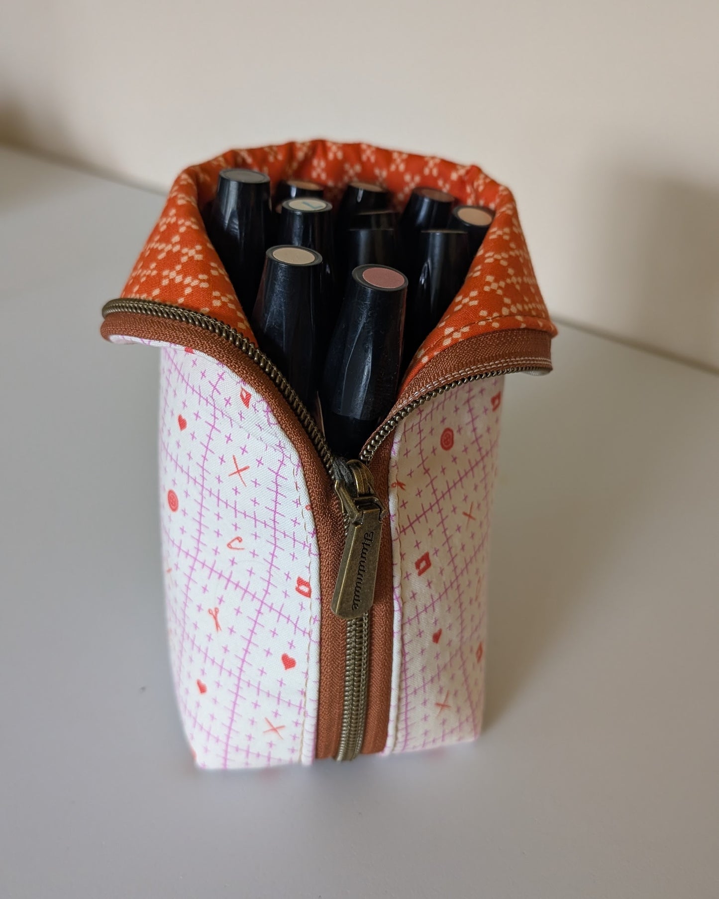 Sketch Pouch Medium - Crafty